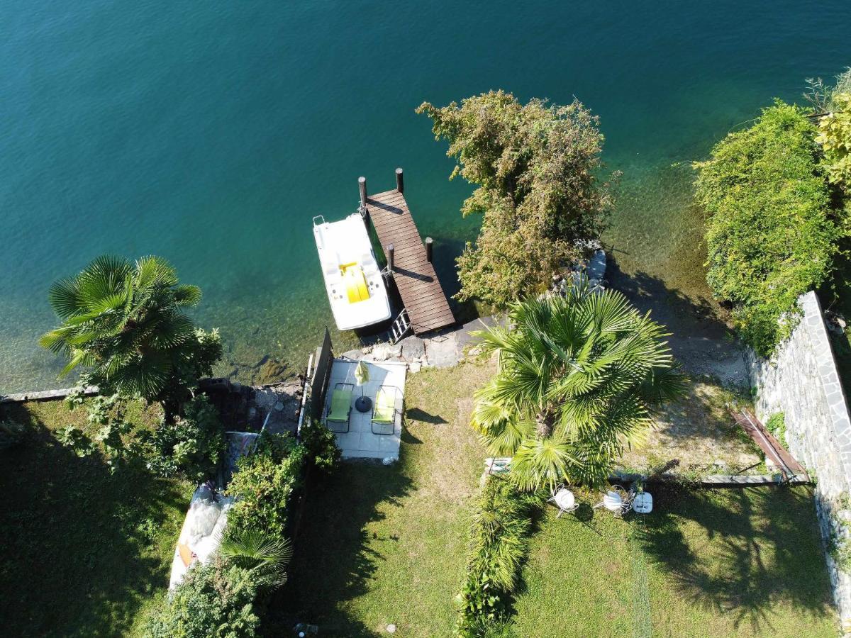 Il Glicine Appartamento Con Darsena Privata A Lago Pettenasco Dış mekan fotoğraf